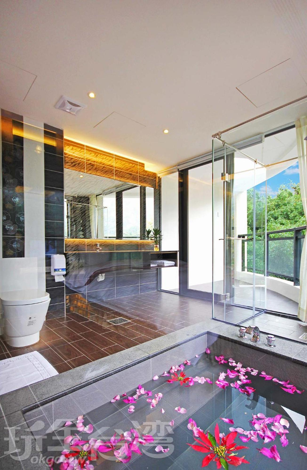 יוצ'י Shuian Lakeside Hotel מראה חיצוני תמונה